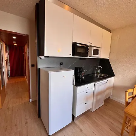 6 Places Myrtilles Iv - Piau Apartment *